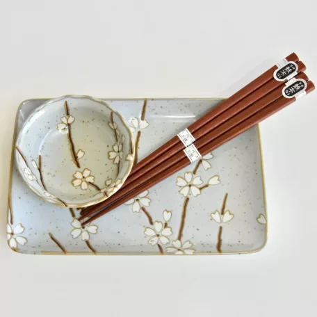 Set Sushi 2 farfurii 2 boluri si betisoare MIJ
