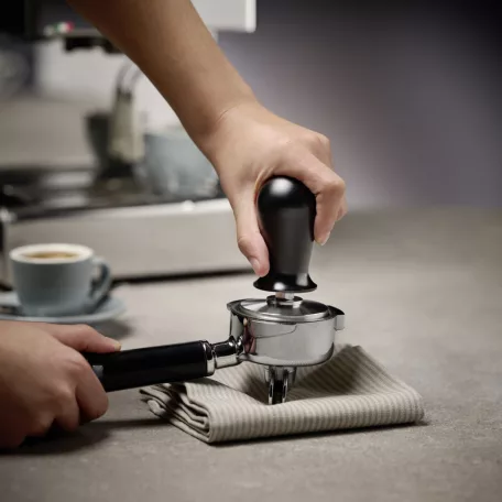 Presa cafea macinata maner negru