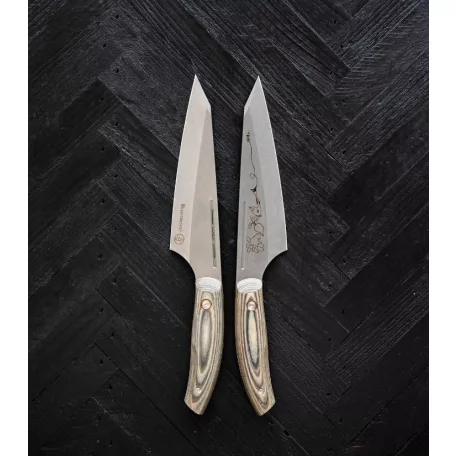 Cutitul bucatarului 16.5cm Messermeister Carbon